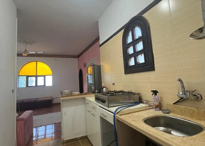 شقة Sunny And Cozy House دهب