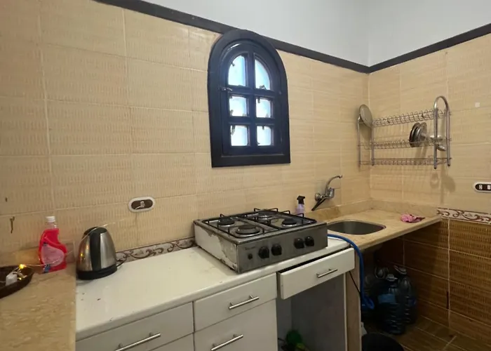 Sunny And Cozy House شقة *